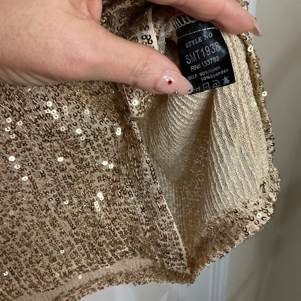 Porter Collective Gold Sequin Blouse NWOT - Picture 5 of 7